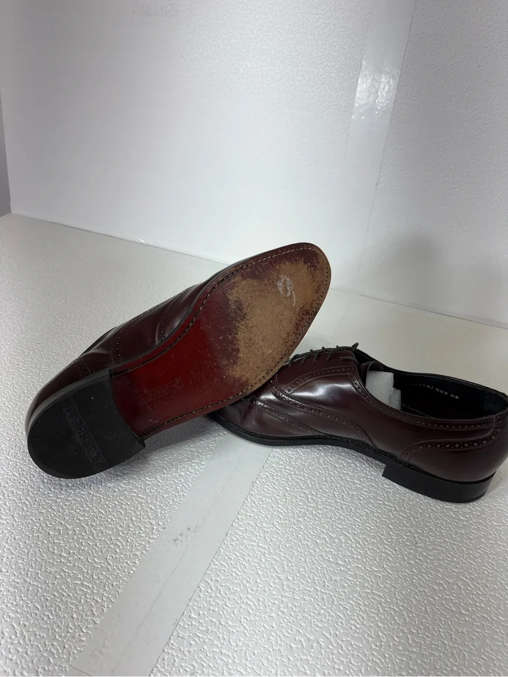 Florsheim Men's Burgundy Wingtip Oxfords s300